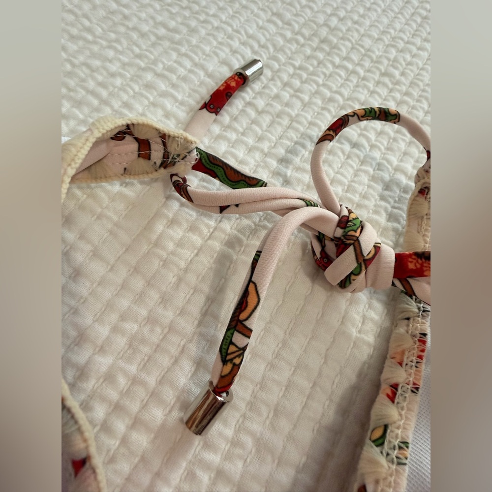 Modlily 2 Piece Floral One-Piece Swimsuit Cream / Red with Wrap Women’s Large - Picture 5 of 9